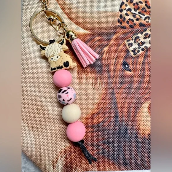 New Highland Cow w/ Leopard Bow Makeup Tech Pencil Bag w/ Pink Keychain - 10.5” - Picture 3 of 8